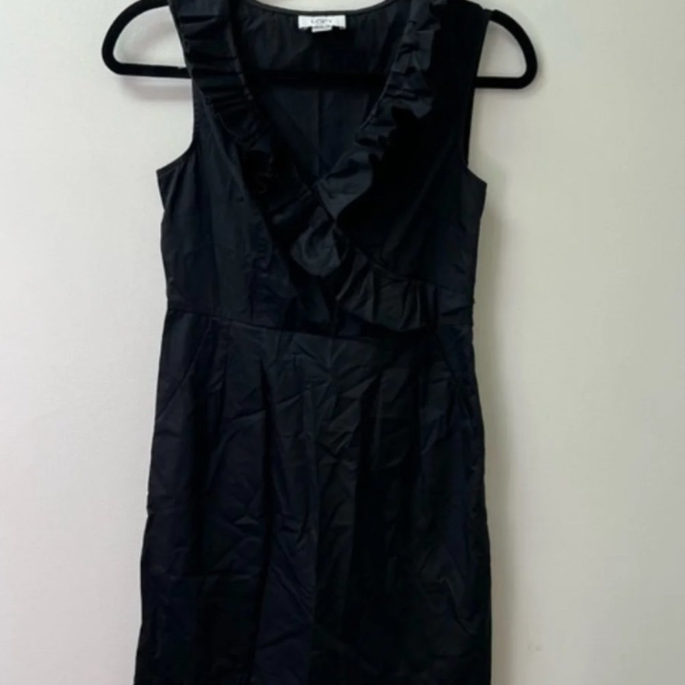 Taylor LOFT Black Sleeveless Vneck Dress